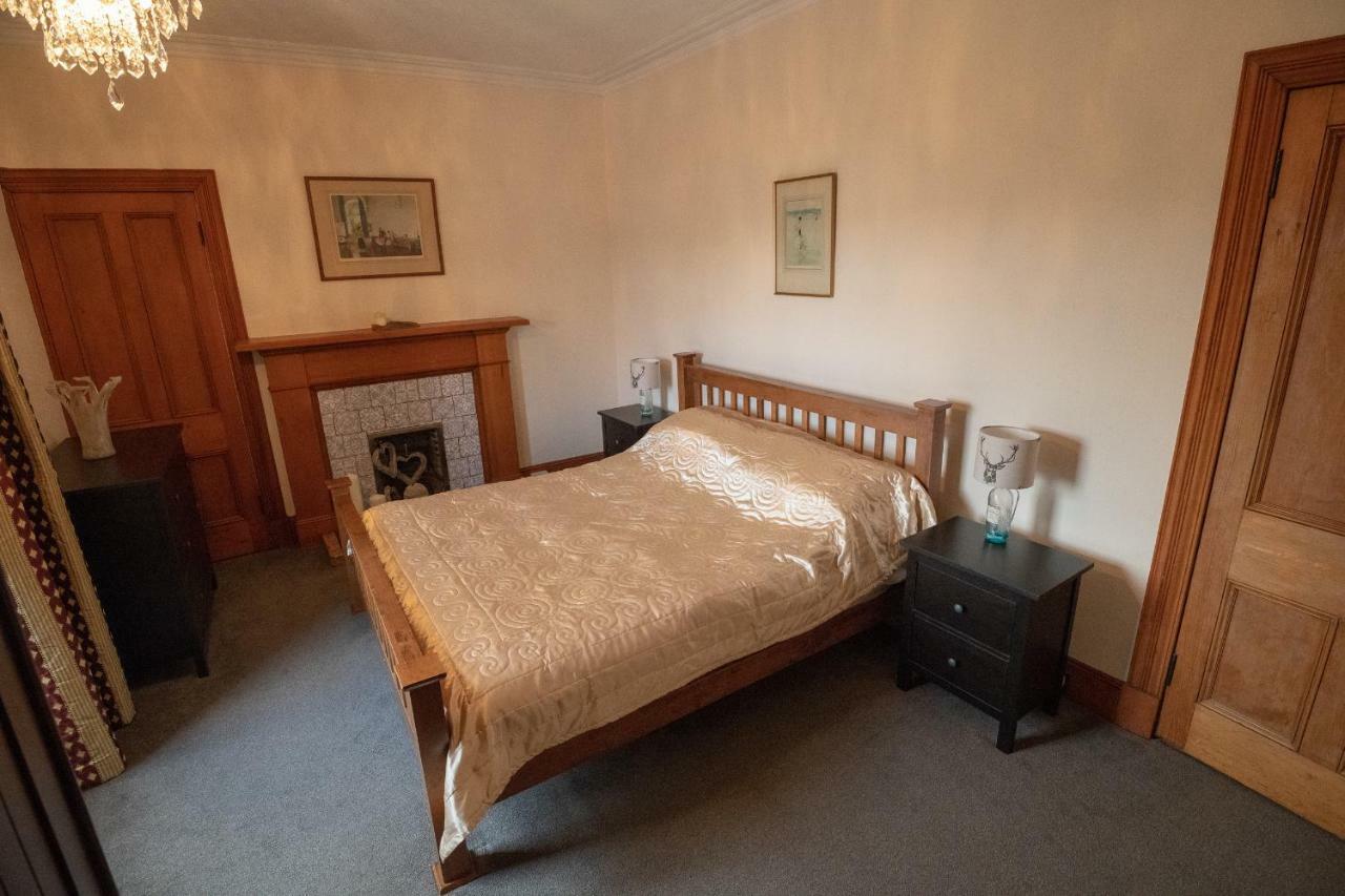 דירות אינברנס Period House / Entire Upstairs Flat מראה חיצוני תמונה